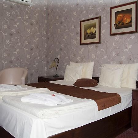 Guest House Prenociste Piccolina Sombor Habitación foto