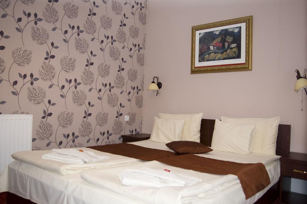 Guest House Prenociste Piccolina Sombor Exterior foto